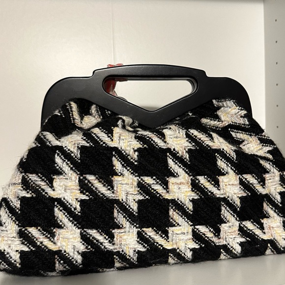 BTB Los Angeles Black/White Estuche Collette Clutch - Picture 3 of 6